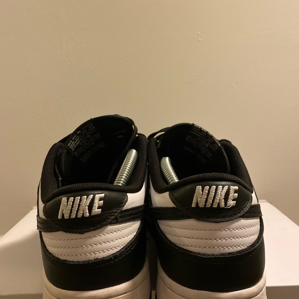 Nike panda dunks - Picture 2 of 3